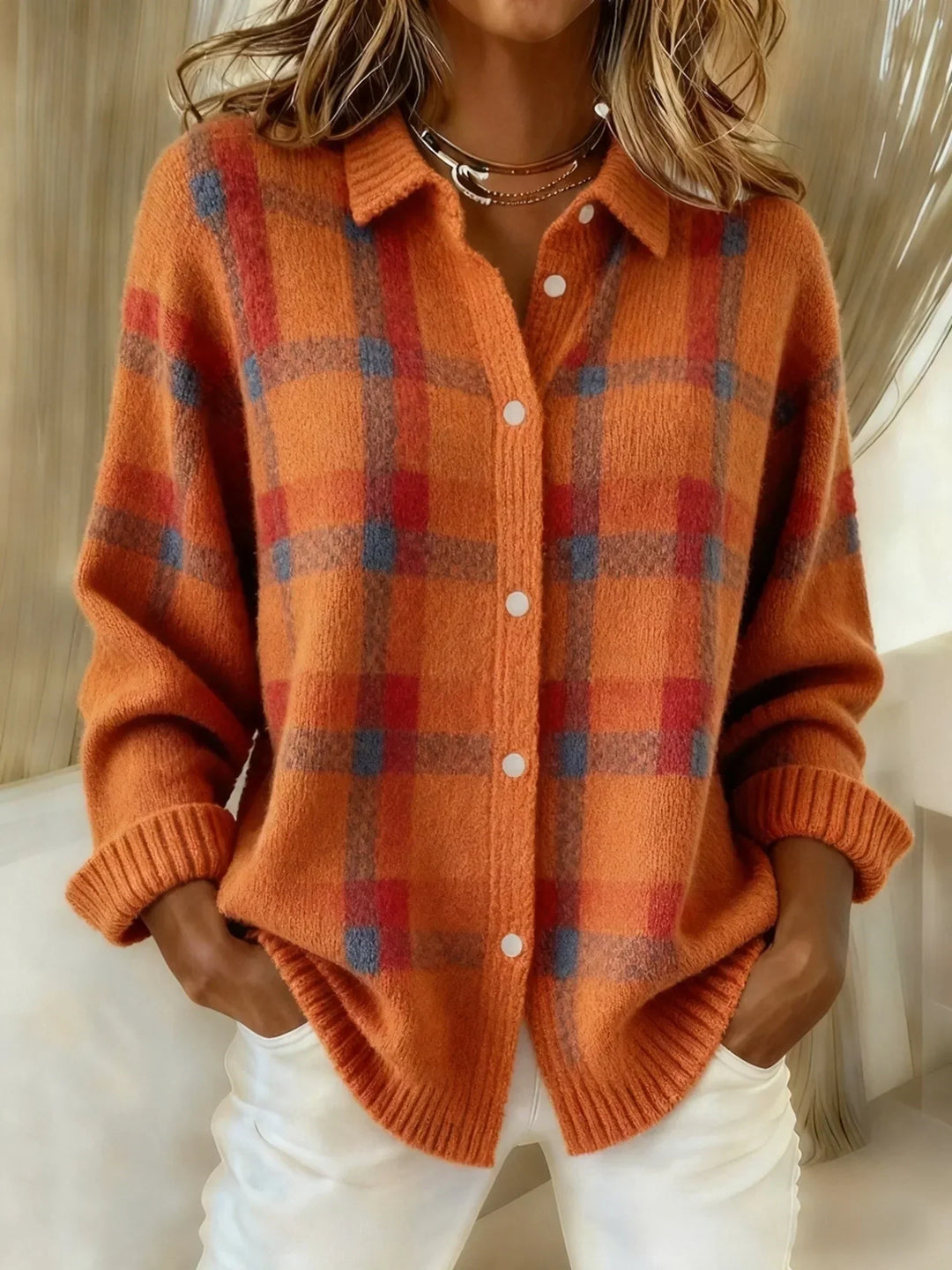 Mia | Kuscheliger Knopfstrickpullover