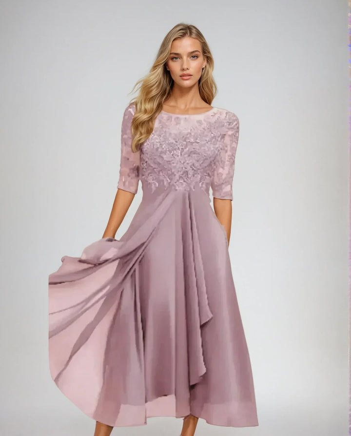 Audrey | Elegantes Spitzenkleid